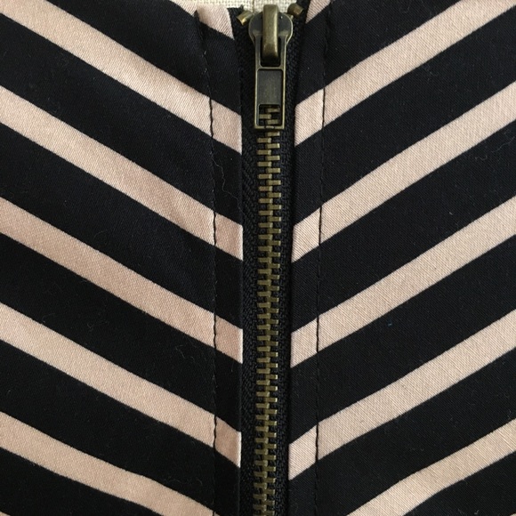 Black and Tan Herringbone Dress - Picture 3 of 8